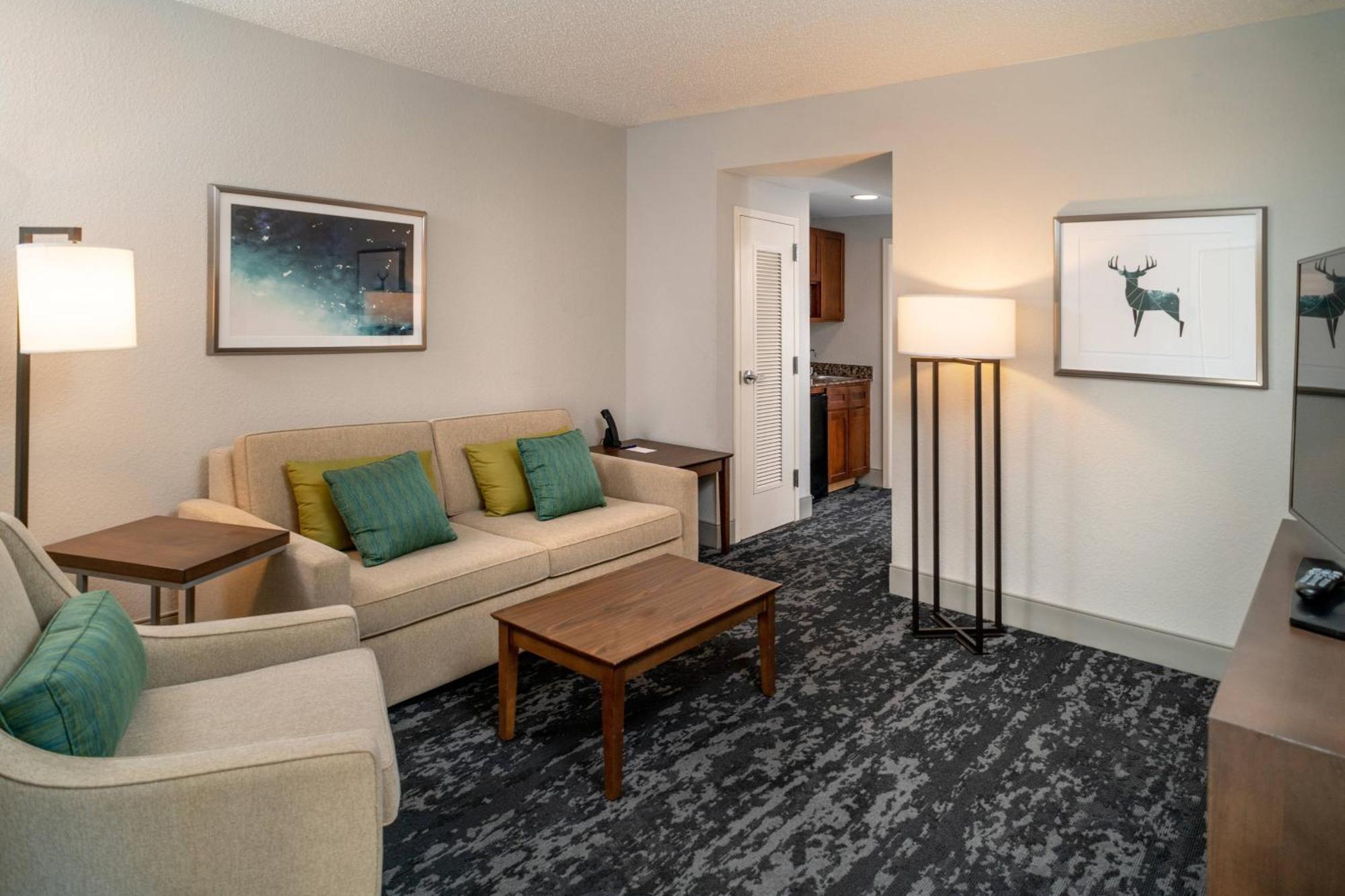Delta Hotels By Marriott Huntington Mall Barboursville Exteriér fotografie