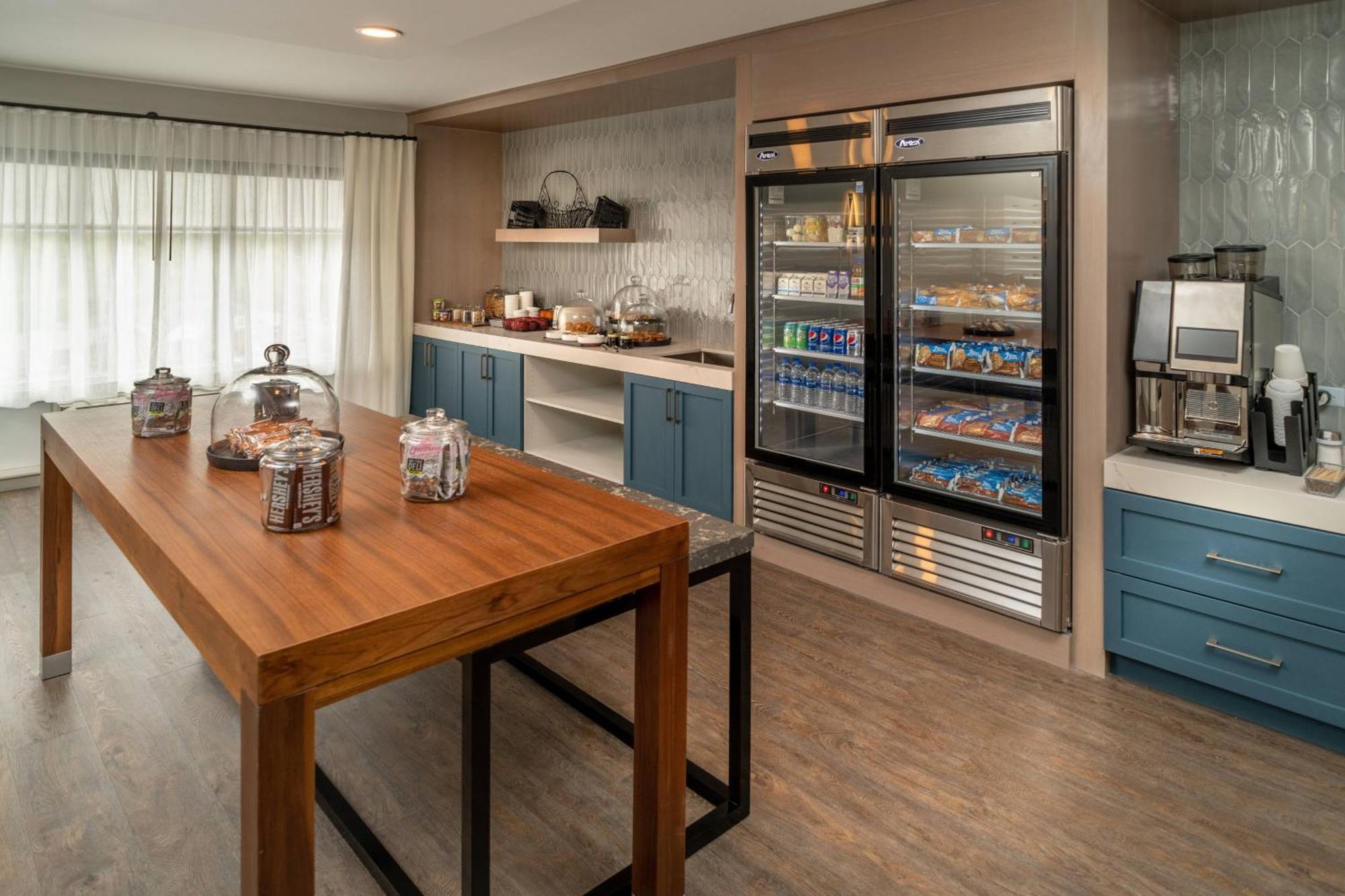 Delta Hotels By Marriott Huntington Mall Barboursville Exteriér fotografie