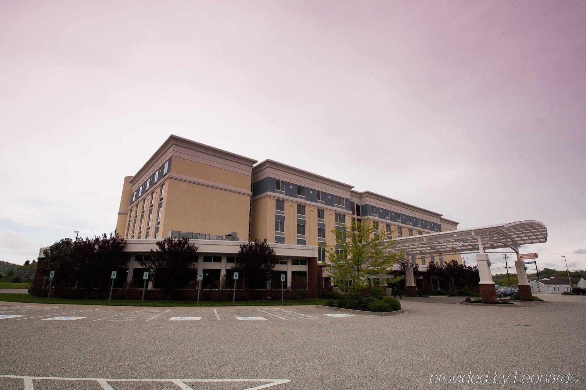 Delta Hotels By Marriott Huntington Mall Barboursville Exteriér fotografie
